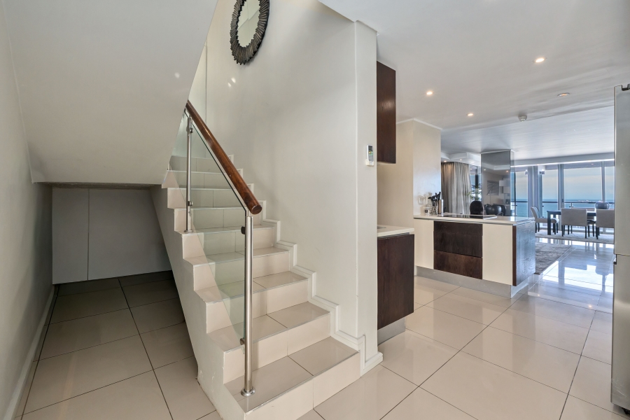 4 Bedroom Property for Sale in Beachfront Western Cape